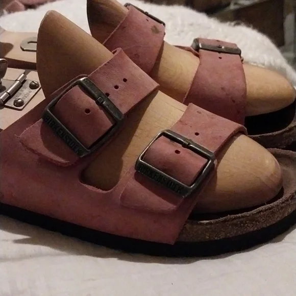 Pink Birkenstock Arizona's 38 - Picture 1 of 6
